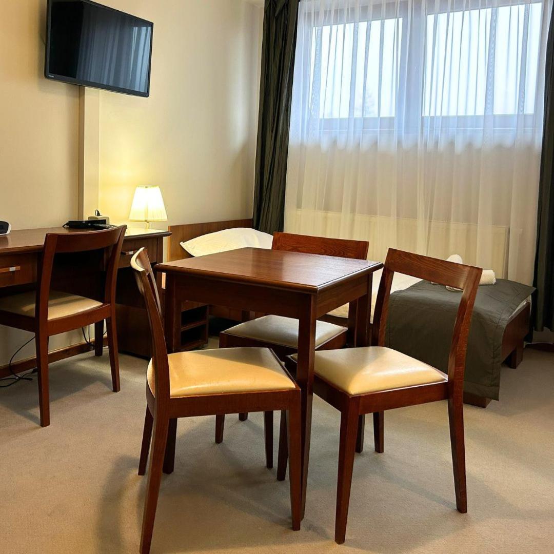 Vesta Centrum Konferencyjno Wypoczynkowe Aparthotel